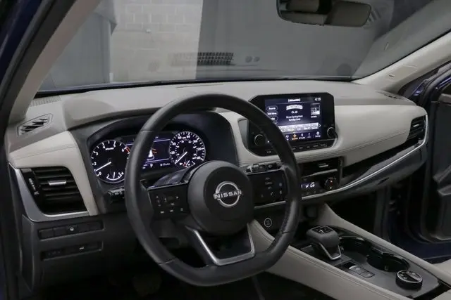 2023 Nissan Rogue SL photo 26