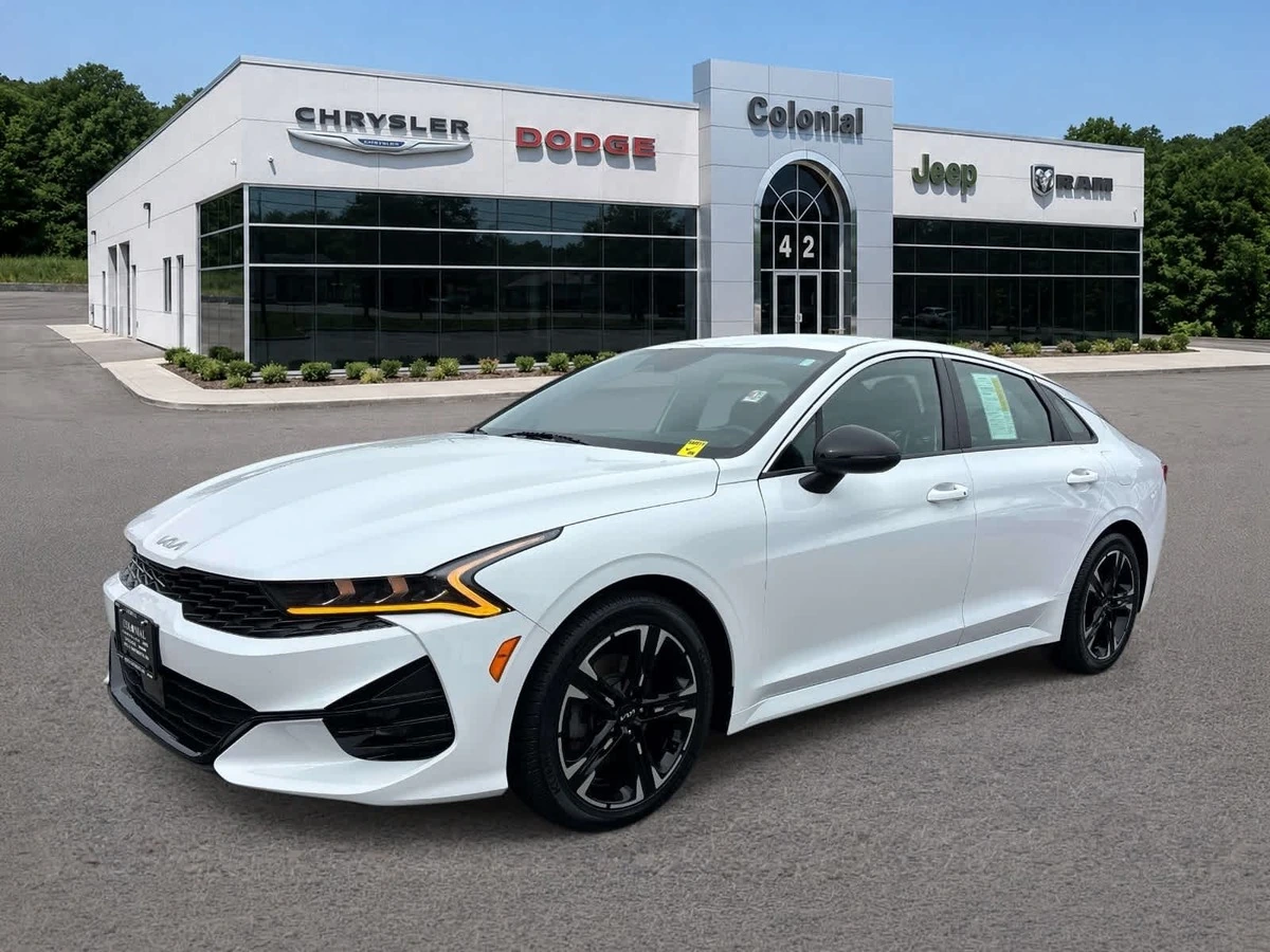 2024 Kia K5 GT-Line