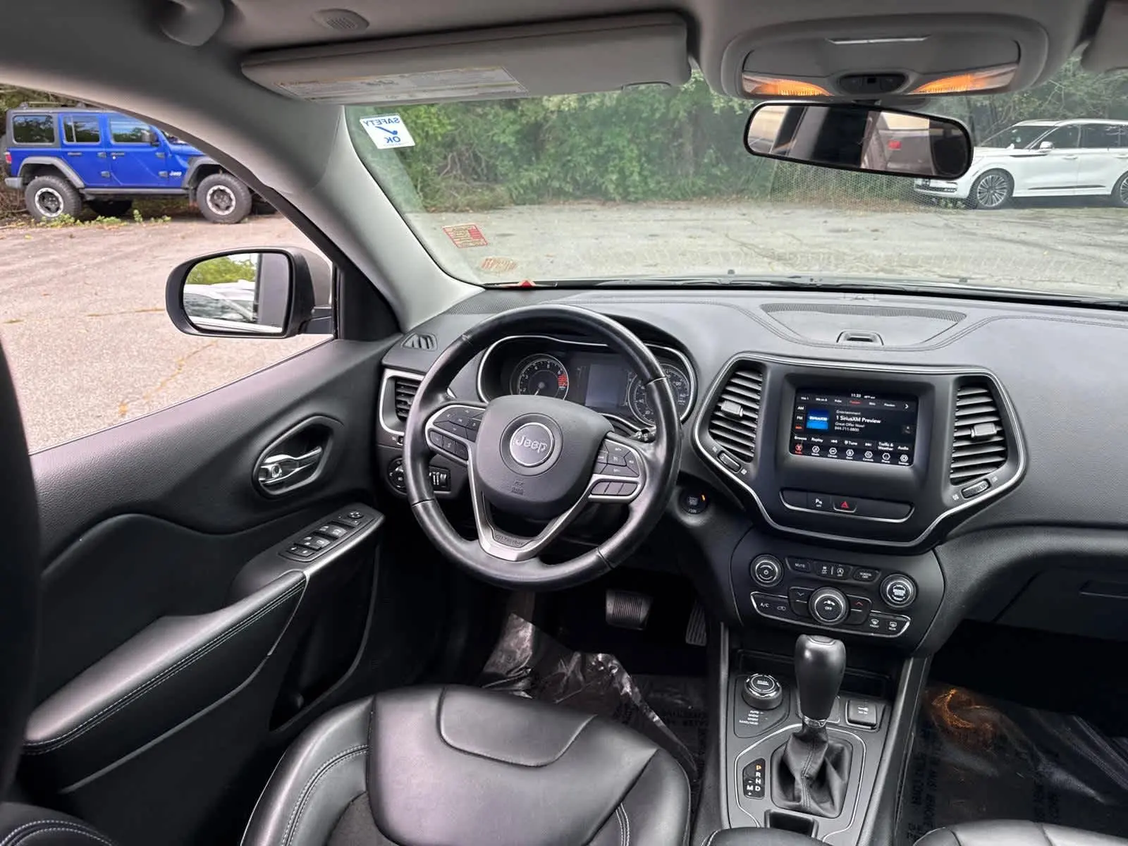 2020 Jeep Cherokee Latitude photo 34