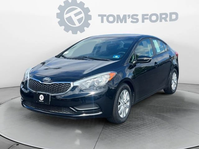 2016 Kia Forte LX AT's photo