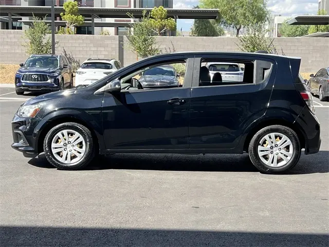 2020 Chevrolet Sonic LT photo 2