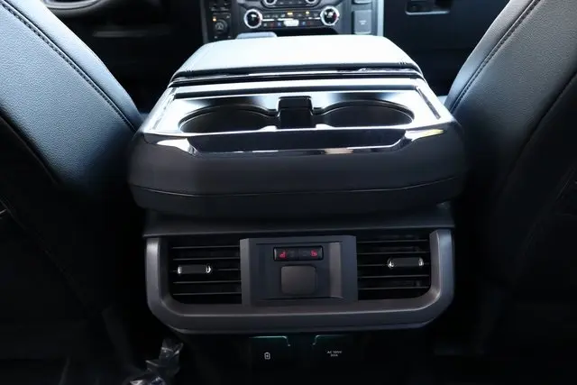2025 Ford F-150 Lariat photo 37