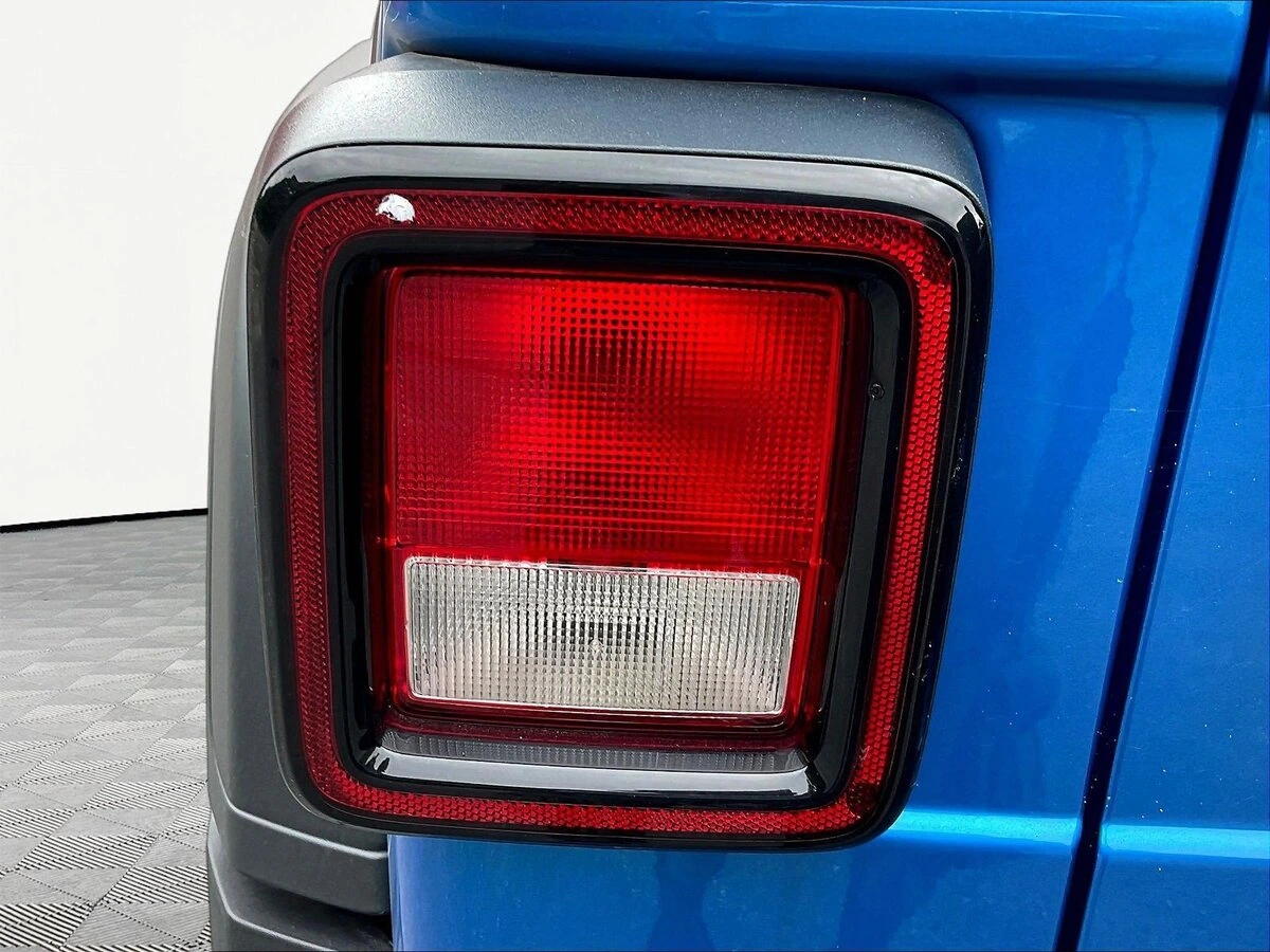 2026 Jeep Wrangler 4-Door Sport - Photo 13