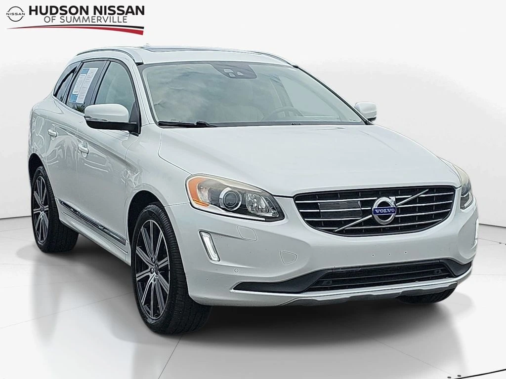 2016 Volvo XC60 T6 FWD Auto Platinum's photo