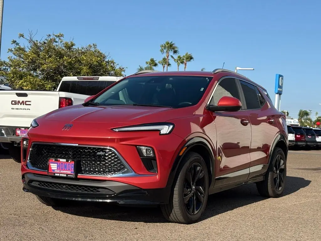 2024 Buick Encore GX Sport Touring photo 4