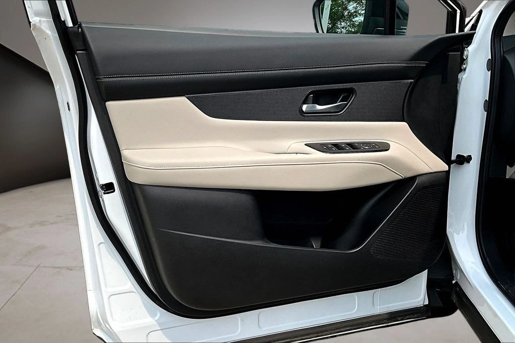 2025 Nissan Murano SV - Photo 31
