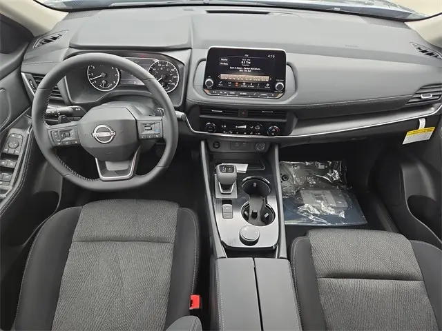 2026 Nissan Rogue SV photo 12