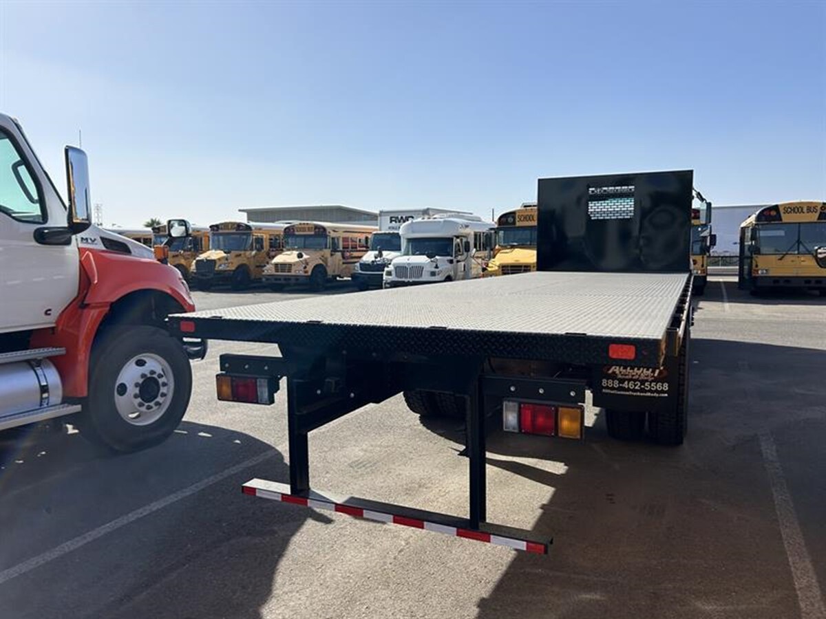 2025 Isuzu FTR in Flagstaff, AZ — photo 5