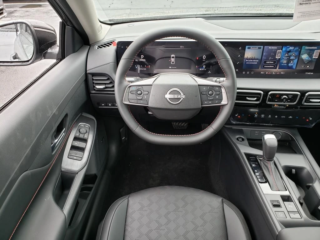 2026 Nissan Sentra SR - Photo 18