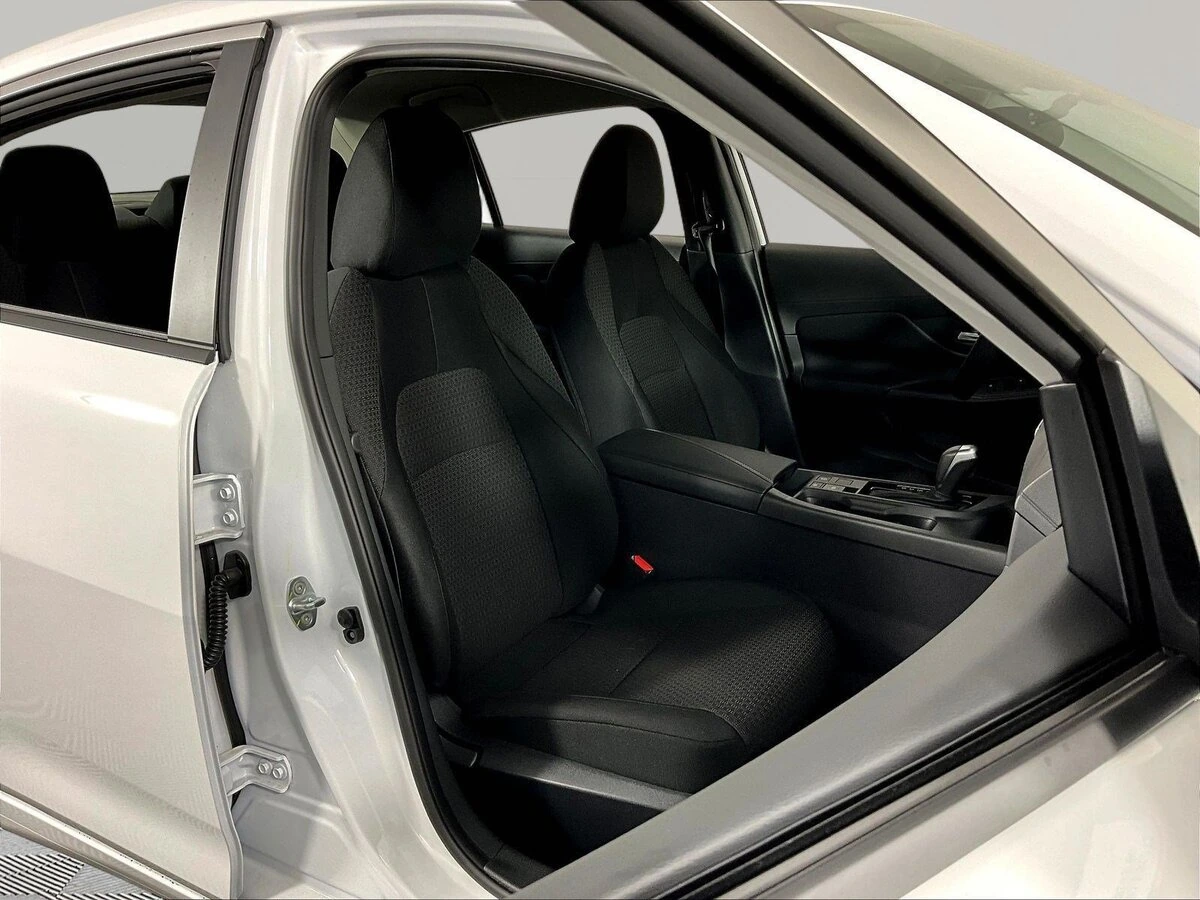 2026 Nissan Sentra S - Photo 9
