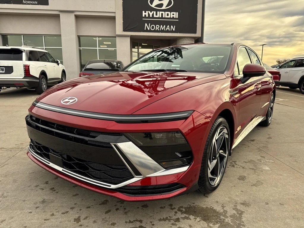 2026 Hyundai Sonata SEL's photo
