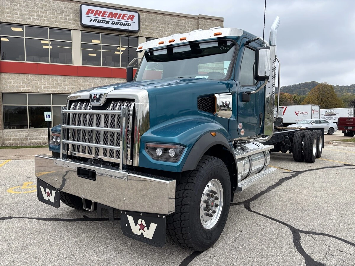 2027 Western Star 49X