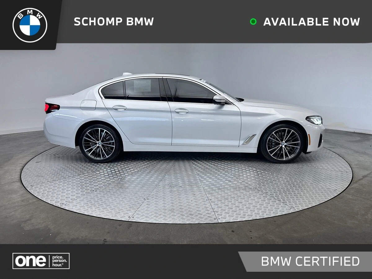 2023 BMW 5 Series 540i's photo