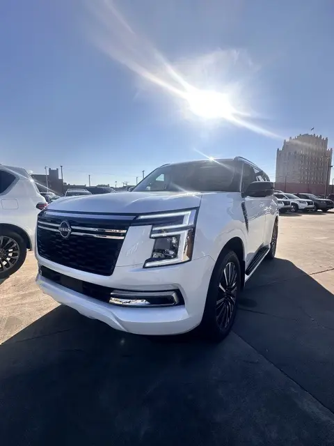 2026 Nissan Armada Platinum Reserve's photo