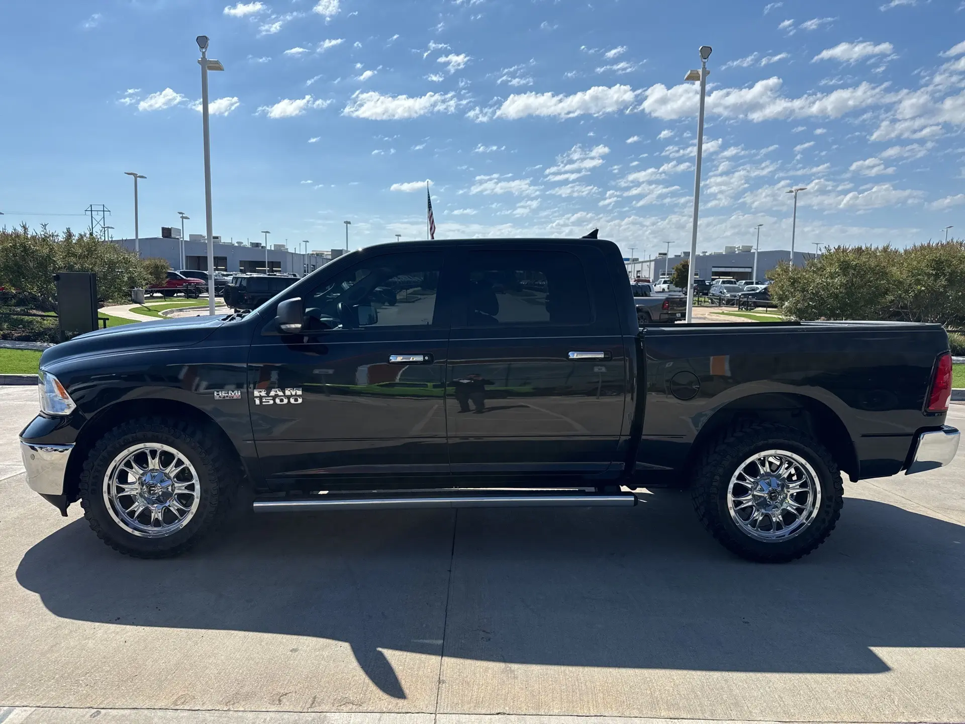 2017 Ram 1500 Big Horn photo 4