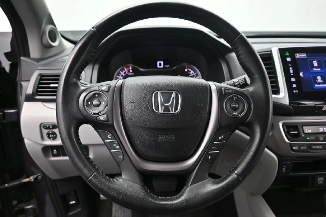 2016 Honda Pilot EX-L - Photo 24