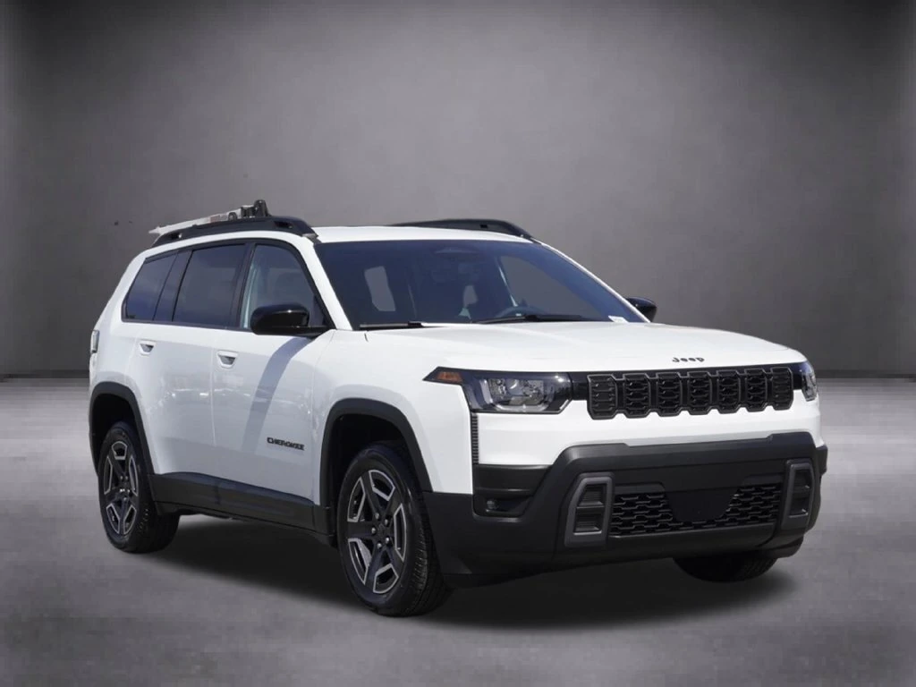 2026 Jeep Cherokee Laredo