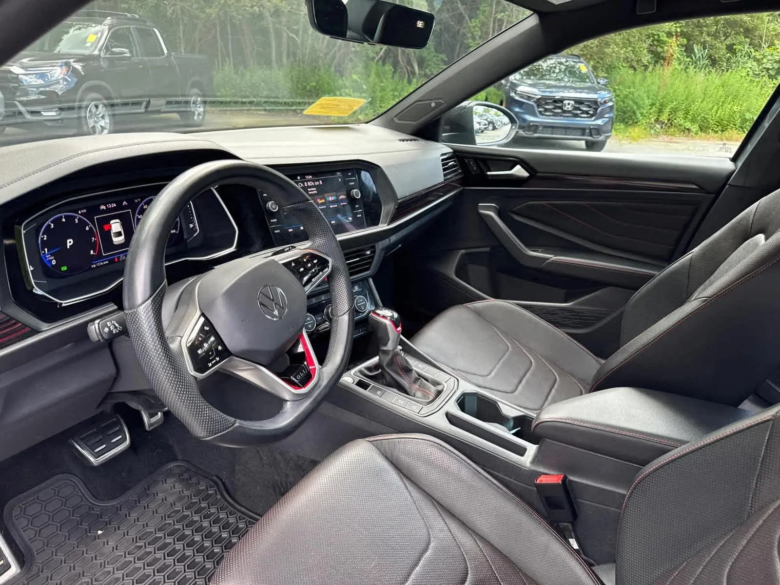 2022 Volkswagen Jetta GLI Autobahn photo 12