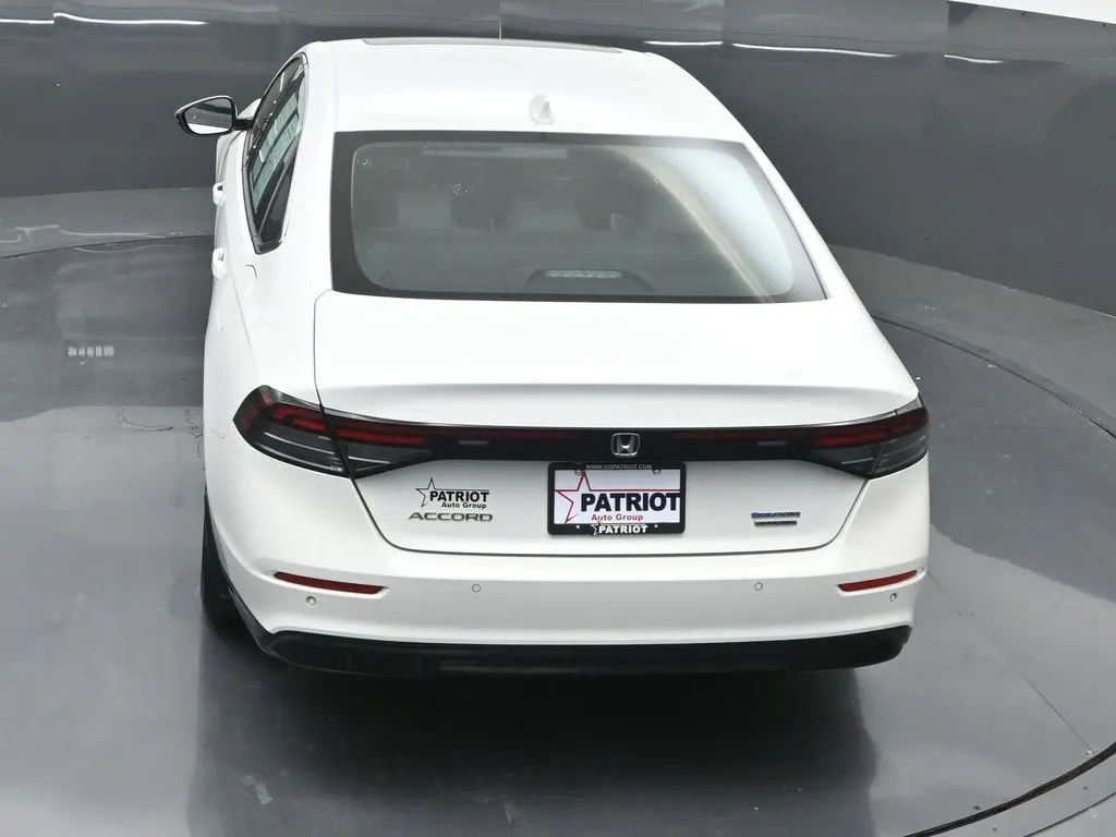 2023 Honda Accord Hybrid Touring photo 40