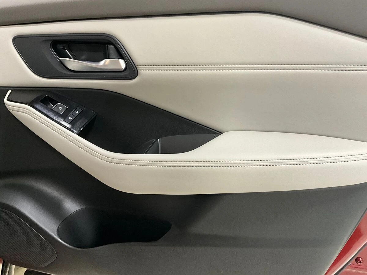 2025 Nissan Rogue SL - Photo 23