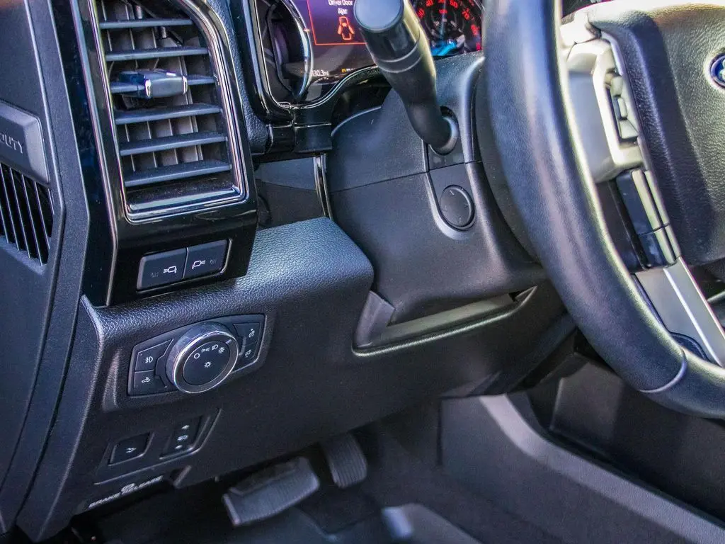 2021 Ford F-250 photo 31