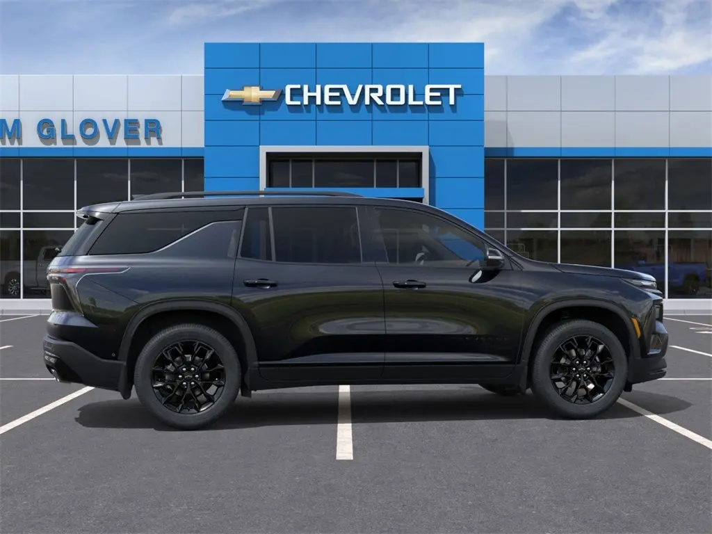 2026 Chevrolet Traverse 1LT photo 3