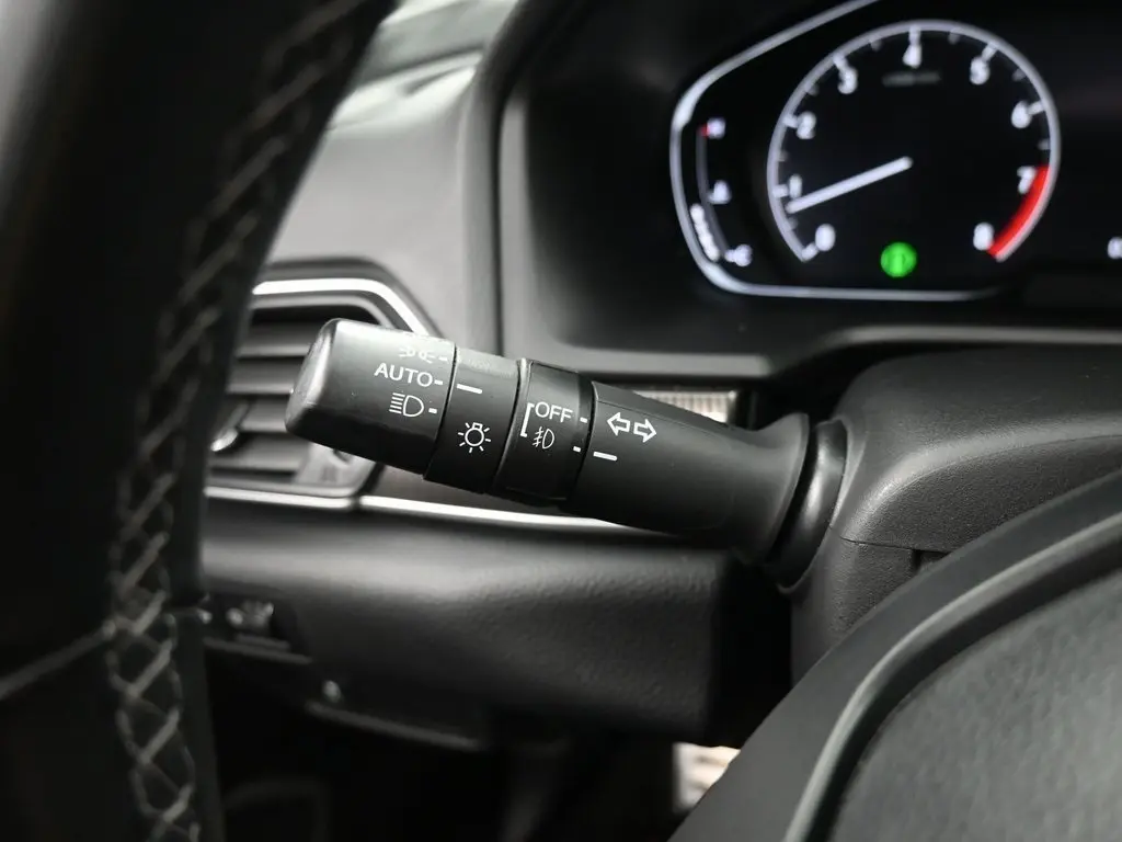 2021 Honda Accord Sport 2.0T photo 18