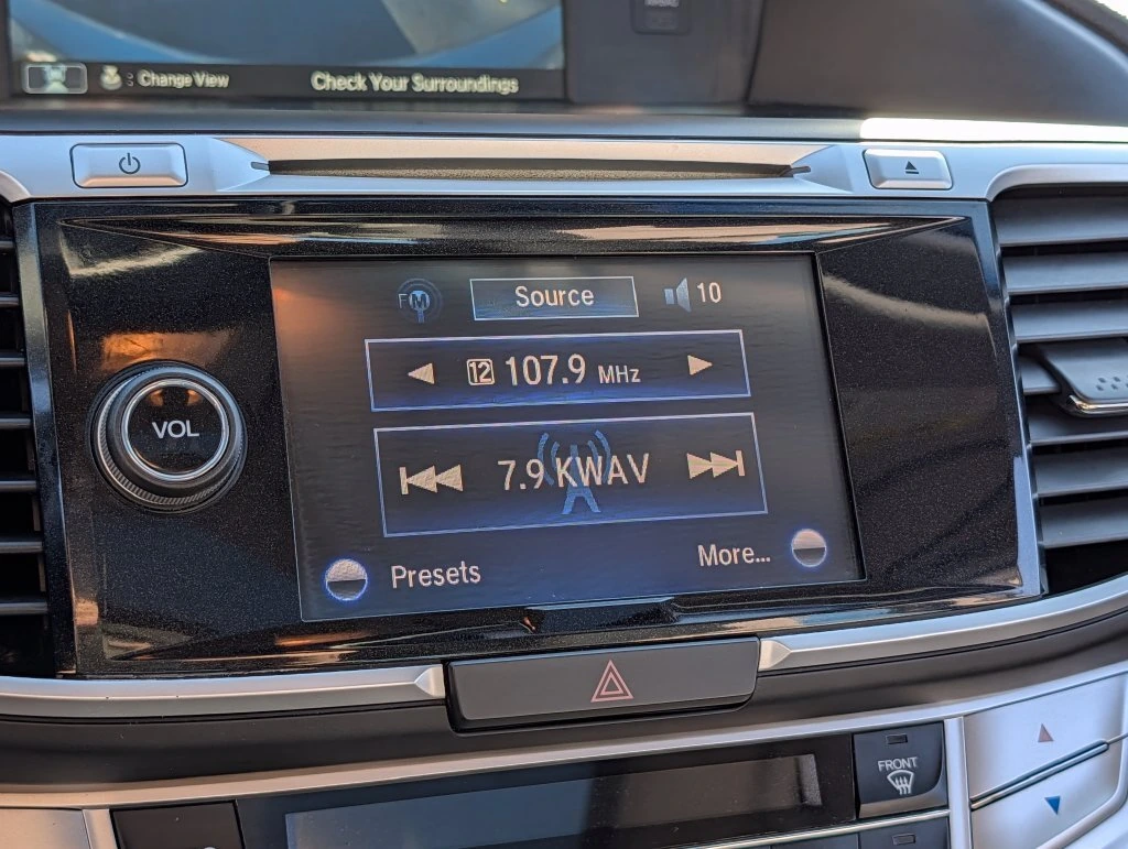 2013 Honda Accord EX-L - Photo 24