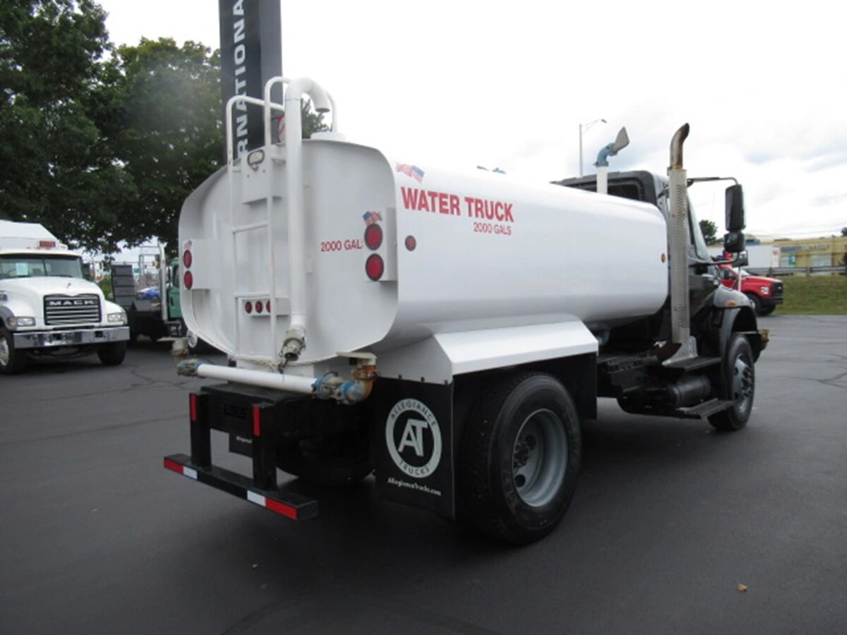 2013 International 4300 in Manchester, NH — photo 5
