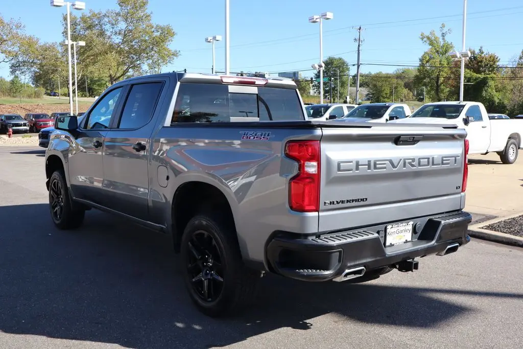 2021 Chevrolet Silverado Trail Boss LT photo 28