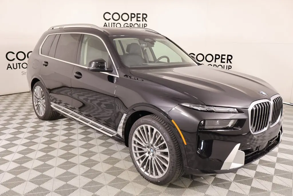 2026 BMW X7 40i's photo