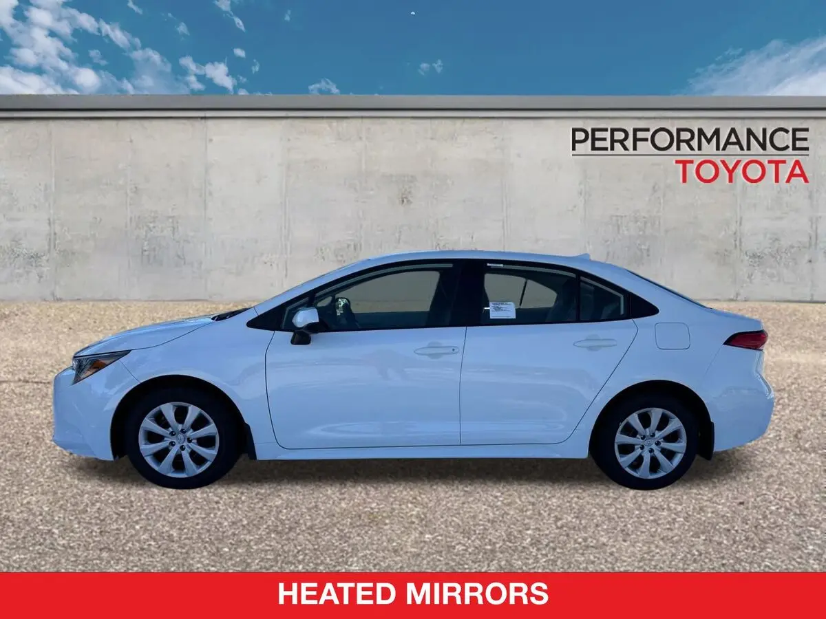 2026 Toyota Corolla LE photo 2