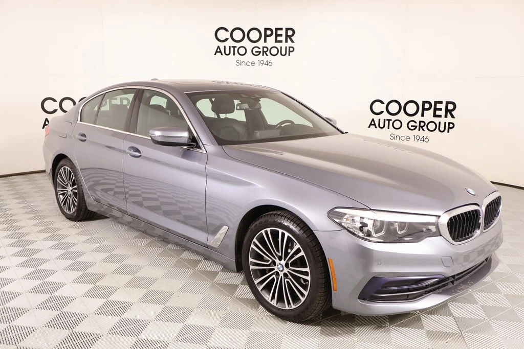 2019 BMW 5 Series 530i