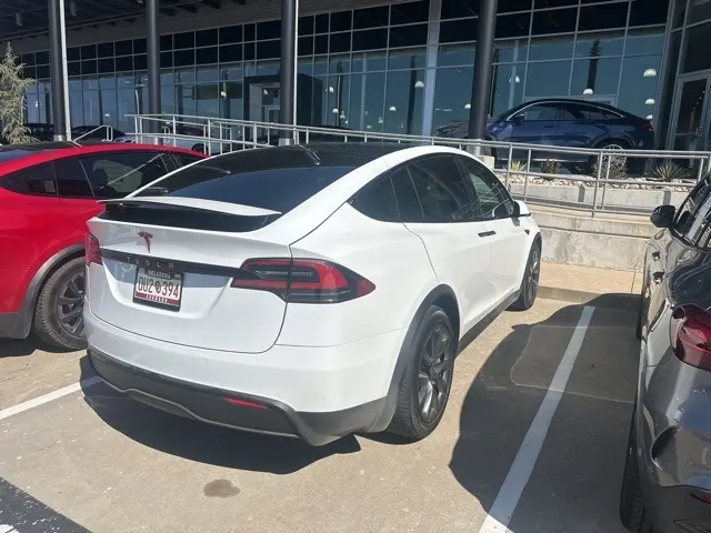 2021 Tesla Model X Performance photo 3