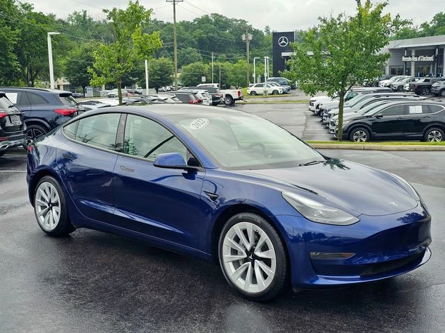 2022 Tesla Model 3 Long Range Dual Motor All-Wheel Drive's photo