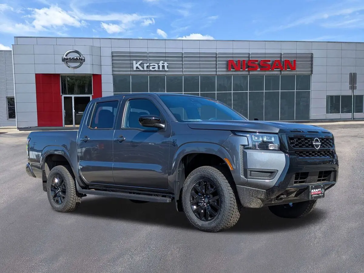 2026 Nissan Frontier SV's photo