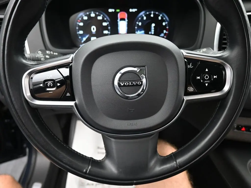 2021 Volvo XC90 T6 AWD Inscription photo 21