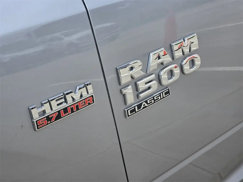 2023 Ram 1500 Classic SLT photo 12