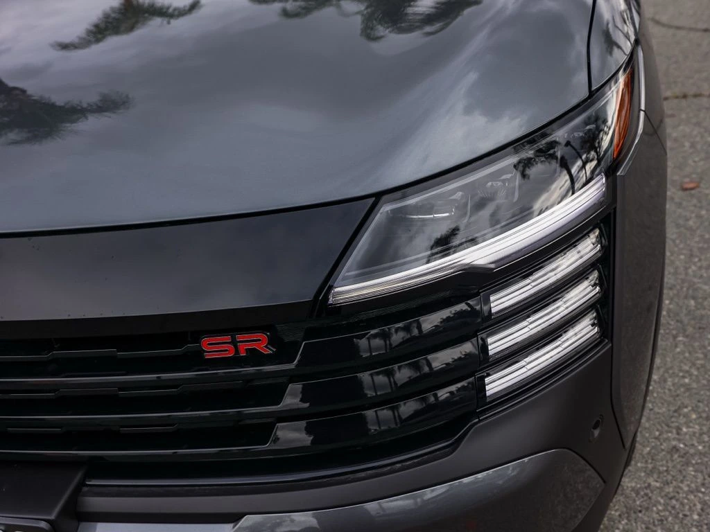 2026 Nissan KICKS SR - Photo 9
