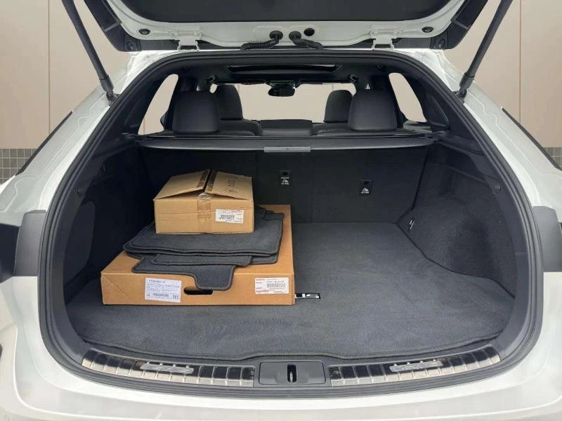 2026 Lexus RX PHEV 450h+ - Photo 27