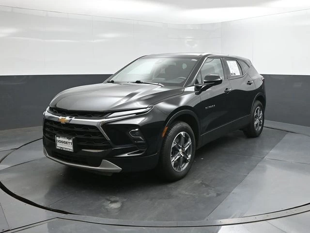 2025 Chevrolet Blazer 2.0T 2LT FWD's photo