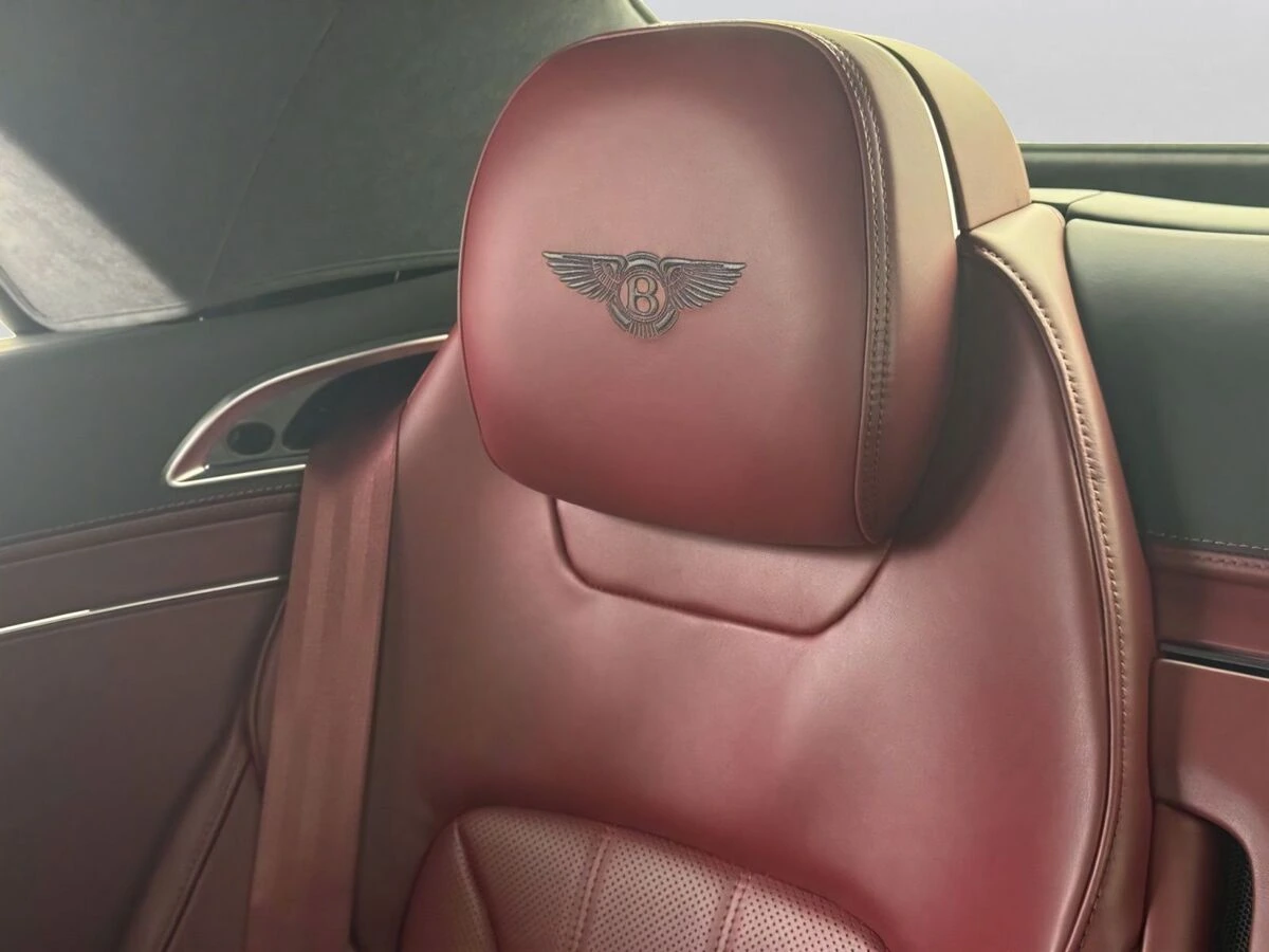 2026 Bentley Continental GTC Base - Photo 9