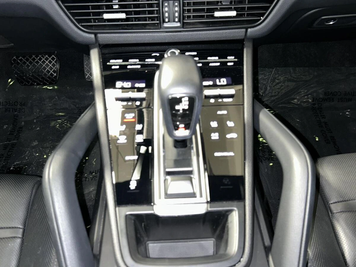 2023 Porsche Cayenne Base - Photo 26
