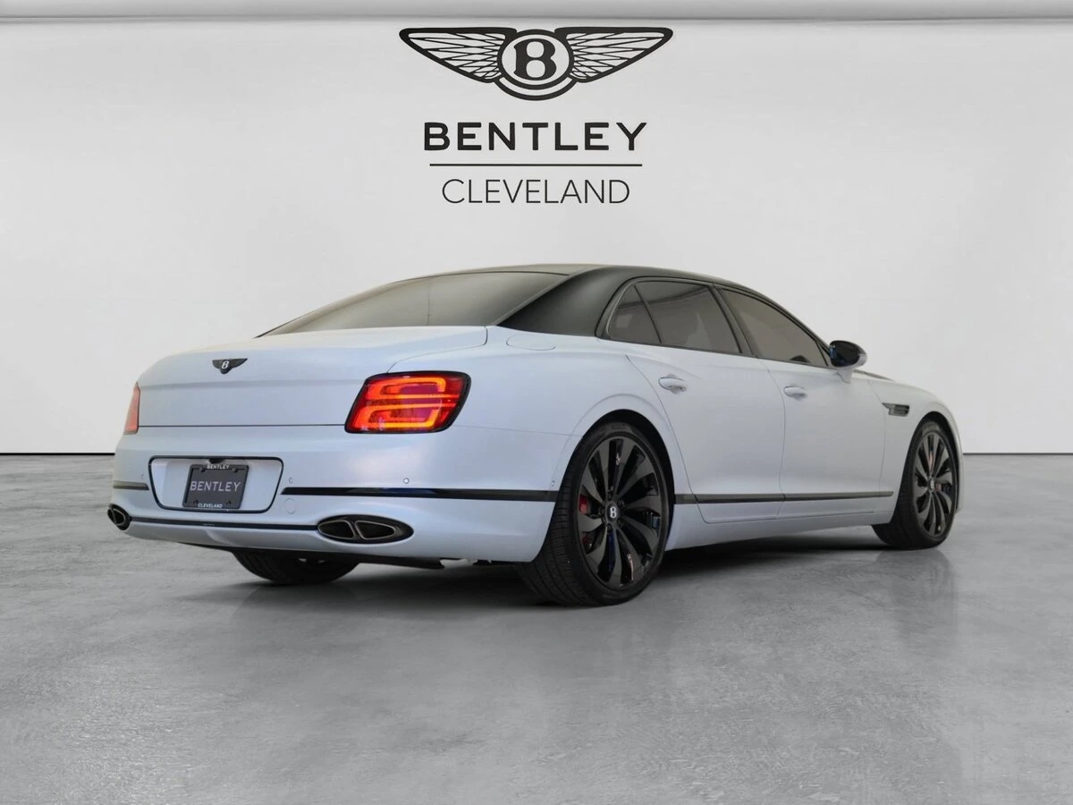 2026 Bentley Flying Spur Azure - Photo 59
