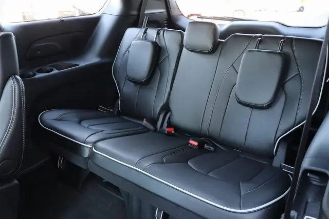 2026 Chrysler Pacifica Limited photo 50