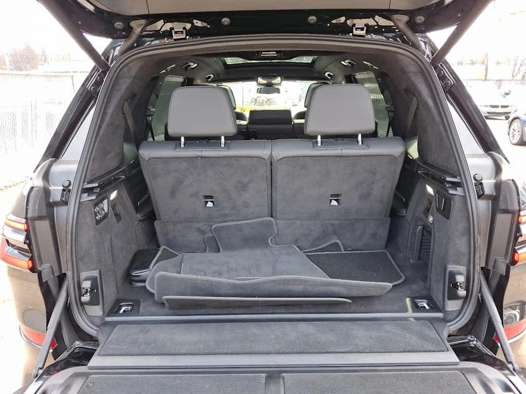 2025 BMW X7 M60i - Photo 24