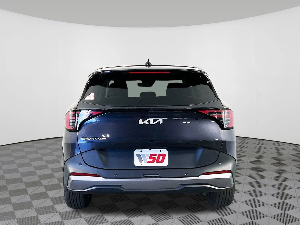 2026 Kia Sportage EX - Photo 26