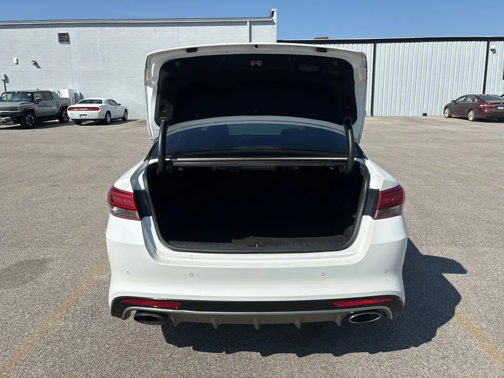 2017 Kia Optima SX Turbo photo 13