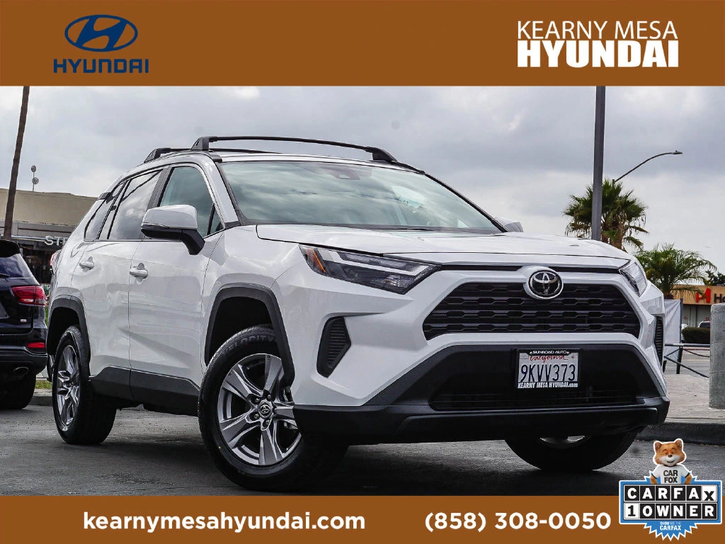 2024 Toyota RAV4 XLE