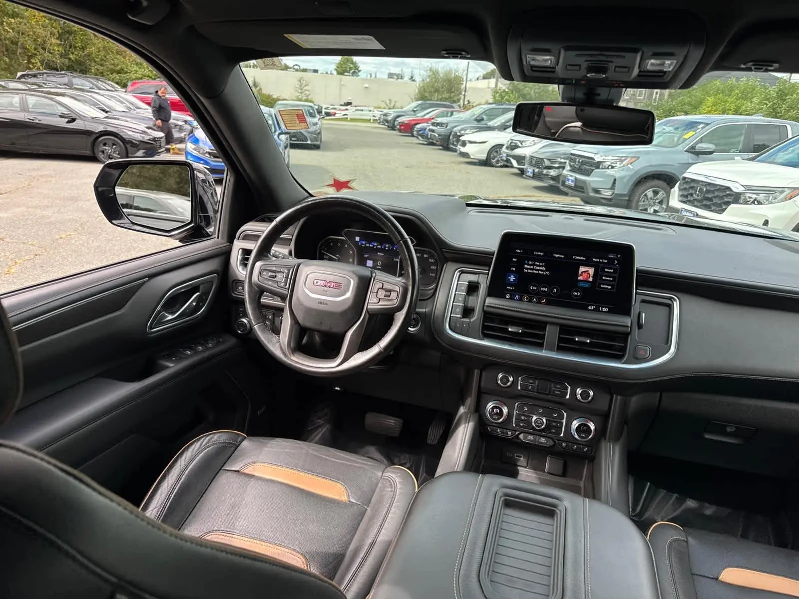 2021 Gmc Yukon AT4 photo 32